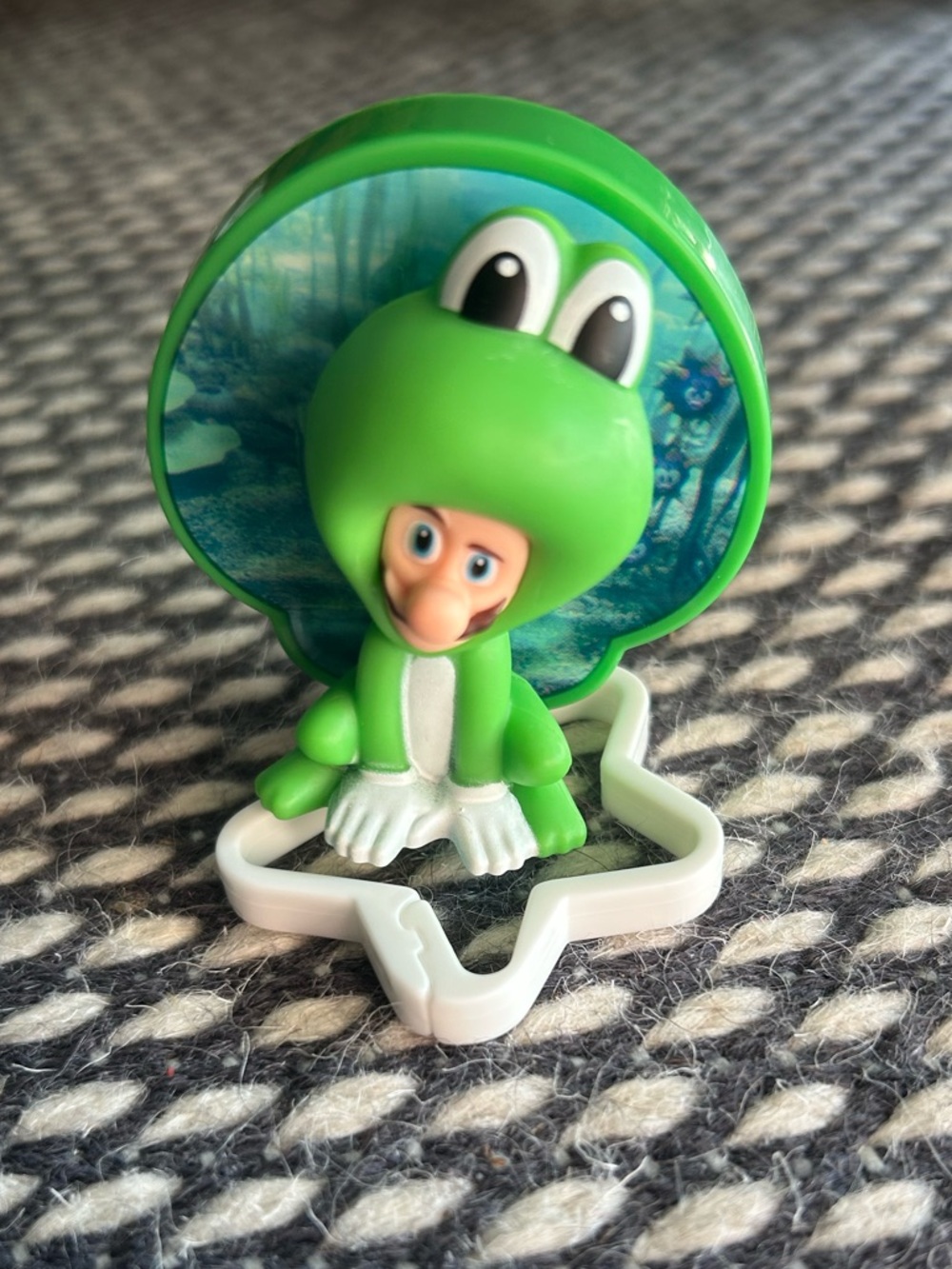 Mario Galaxy McDonald’s Happy Meal Toy Frog Luigi